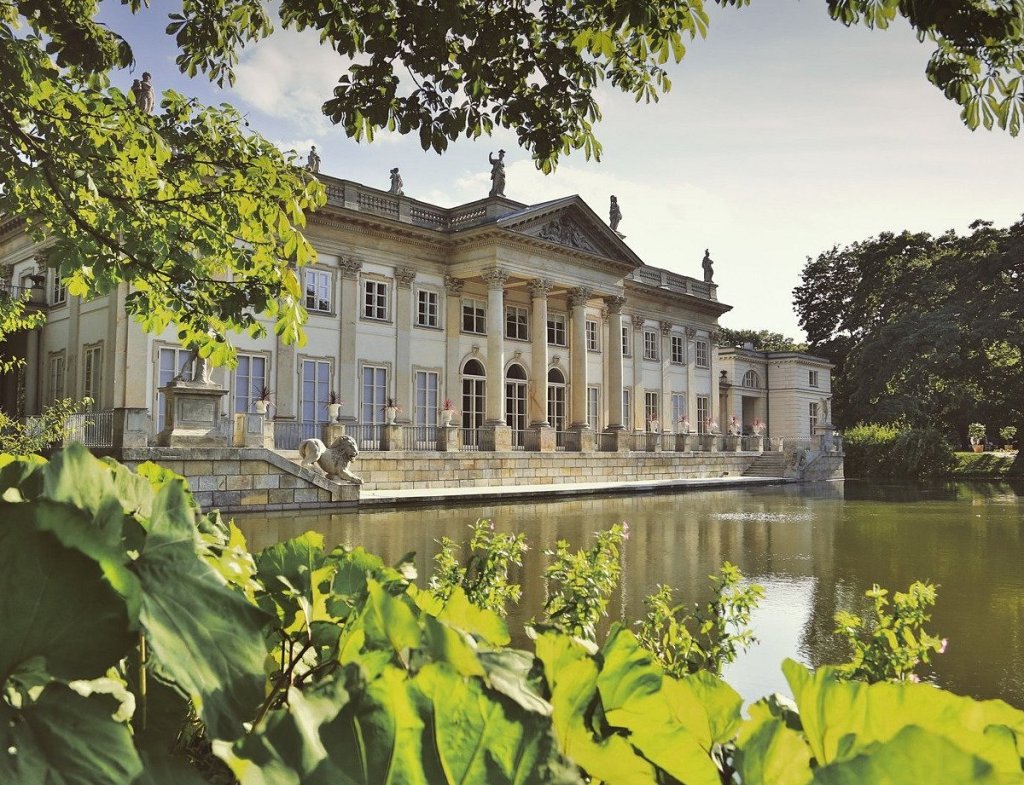 Парк Лазенки във Варшава, Полша